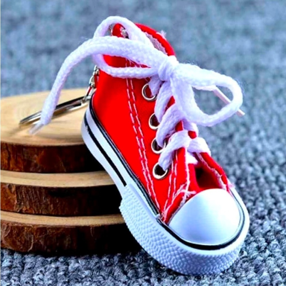 Converse Chucks Canvas Sneaker Tennis Shoe Keychains Various Colors Gift